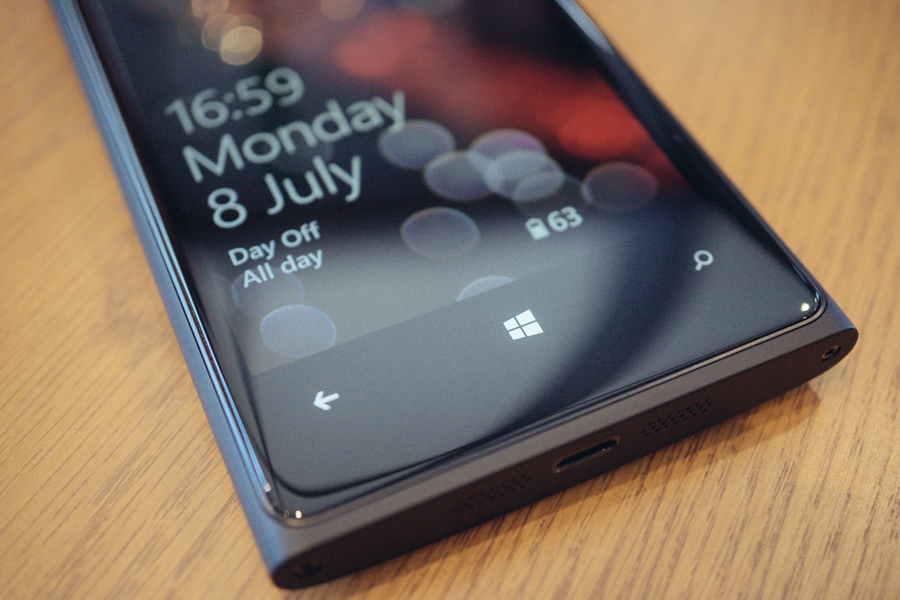 The screen is a joy to use and begs to be touched